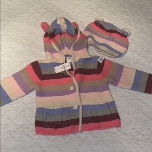 BRAND NEW multicolor hooded sweater and hat